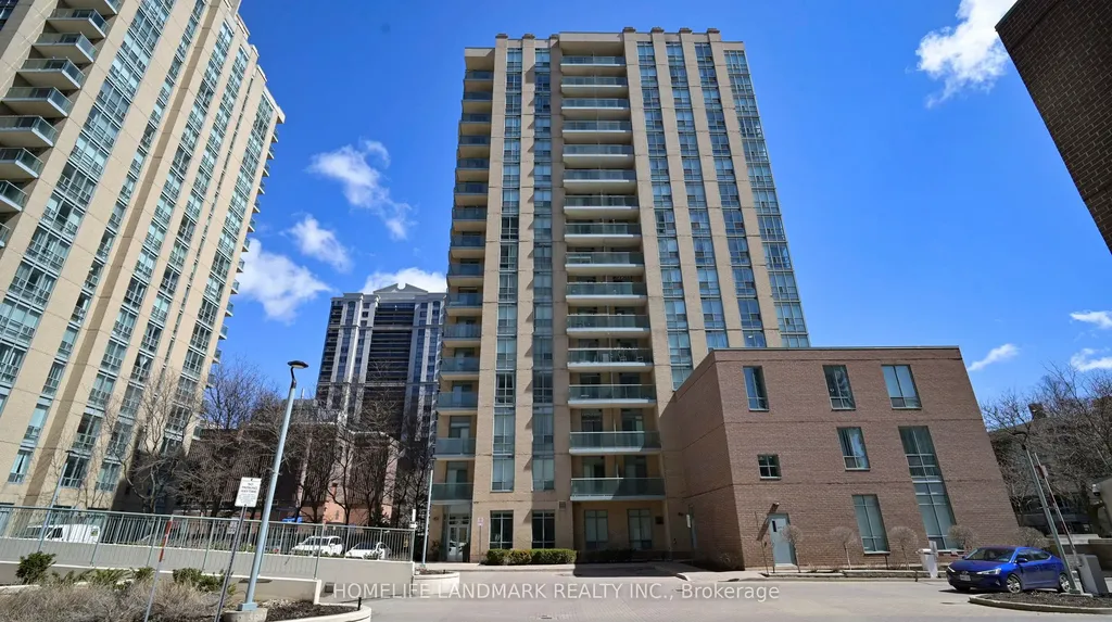 28 Olive Avenue Toronto ON M2N 7E6