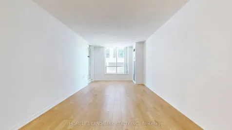 28 Olive Avenue Toronto ON M2N 7E6