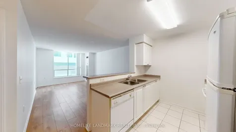 28 Olive Avenue Toronto ON M2N 7E6