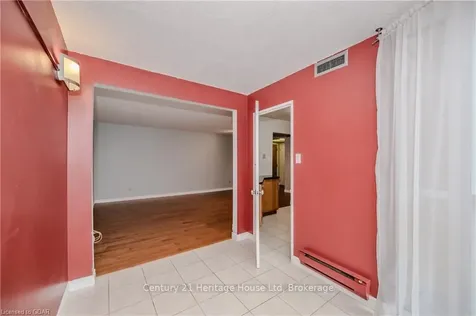 5795 Yonge Street Toronto ON M2M 4J3