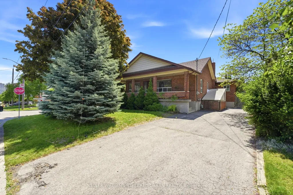 149 Burndale Avenue Toronto ON M2N 1T1