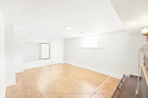 149 Burndale Avenue Toronto ON M2N 1T1