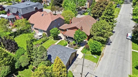 149 Burndale Avenue Toronto ON M2N 1T1
