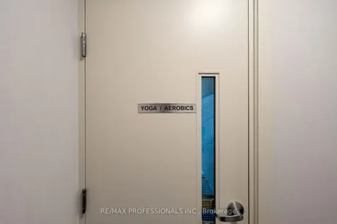 28 Ted Rogers Way Toronto ON M4Y 2J4