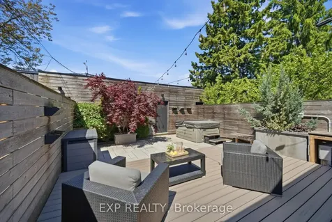 188 Lippincott Street Toronto ON M5S 2P1
