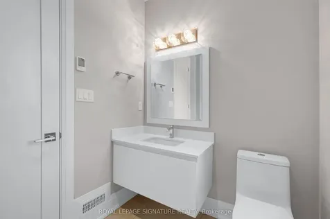 9 Fordham Place Toronto ON M3B 1K1