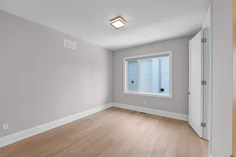 9 Fordham Place Toronto ON M3B 1K1