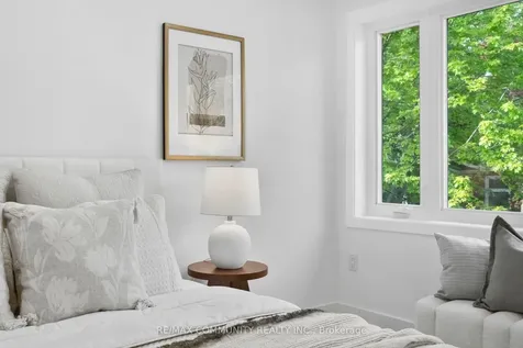 340 Albany Avenue Toronto ON M5R 3C9