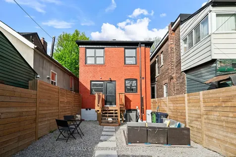 340 Albany Avenue Toronto ON M5R 3C9