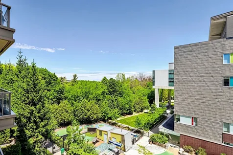 21 Burkebrook Place Toronto ON M4G 0A2
