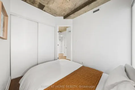 66 Portland Street Toronto ON M5V 2M6