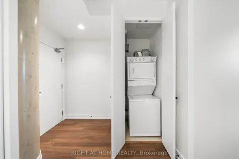 66 Portland Street Toronto ON M5V 2M6
