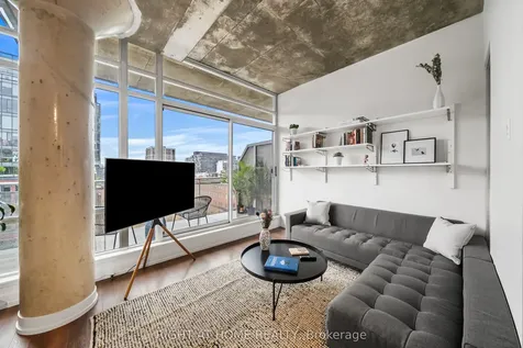 66 Portland Street Toronto ON M5V 2M6