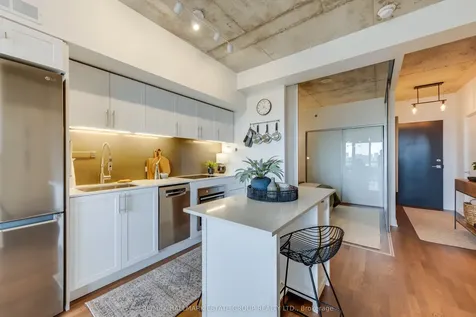 20 Minowan Miikan Lane Toronto ON M6J 0E5