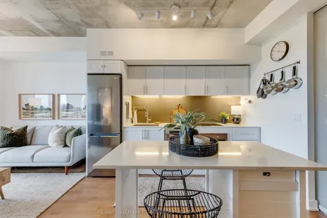 20 Minowan Miikan Lane Toronto ON M6J 0E5