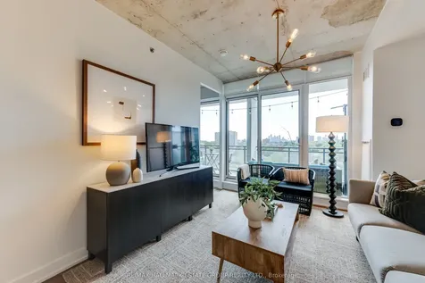 20 Minowan Miikan Lane Toronto ON M6J 0E5