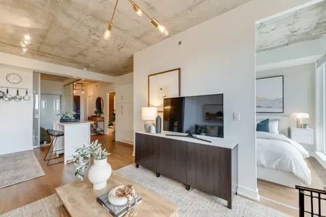 20 Minowan Miikan Lane Toronto ON M6J 0E5