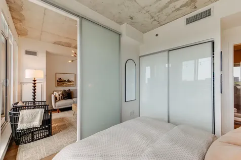 20 Minowan Miikan Lane Toronto ON M6J 0E5