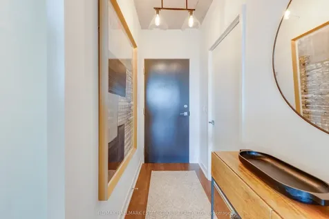 20 Minowan Miikan Lane Toronto ON M6J 0E5