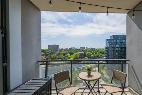 20 Minowan Miikan Lane Toronto ON M6J 0E5