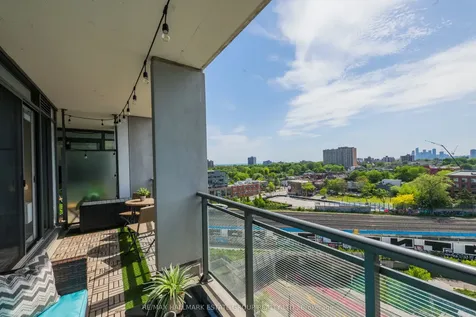 20 Minowan Miikan Lane Toronto ON M6J 0E5