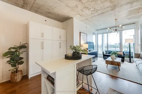 20 Minowan Miikan Lane Toronto ON M6J 0E5