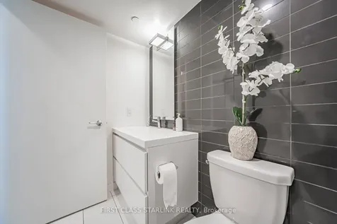 75 Queenswharf Road Toronto ON M5V 0J8