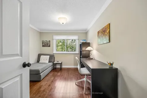 31 Flaming Roseway N/a Toronto ON M2N 5W8