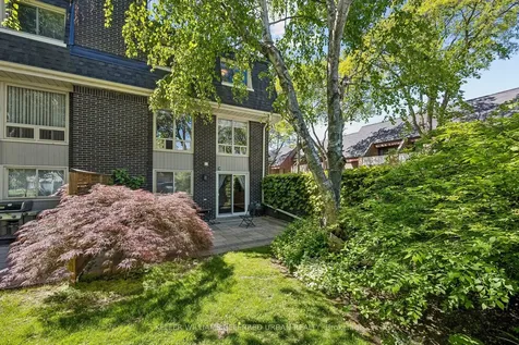 31 Flaming Roseway N/a Toronto ON M2N 5W8