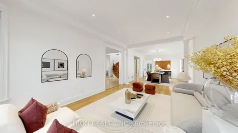 59 Norton Avenue Toronto ON M2N 4A2
