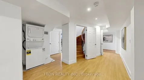 59 Norton Avenue Toronto ON M2N 4A2