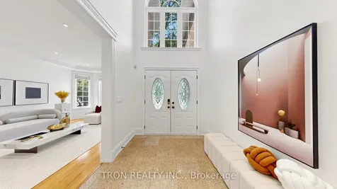 59 Norton Avenue Toronto ON M2N 4A2