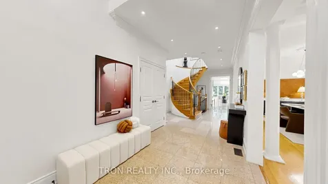 59 Norton Avenue Toronto ON M2N 4A2