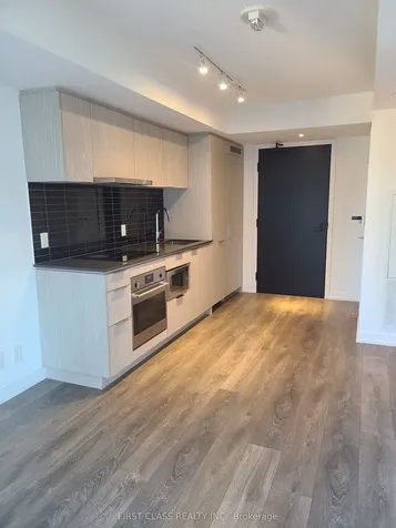 60 Shuter Street Toronto ON M5B 1A8