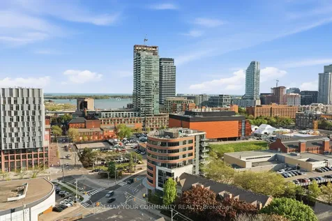 90 Trinity Street Toronto ON M5A 0E4