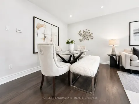 8 Southwell Drive Toronto ON M3B 2N7
