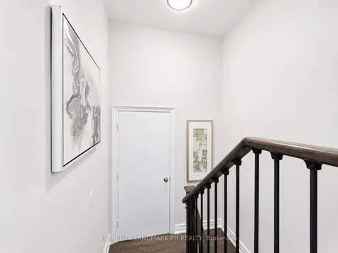 8 Southwell Drive Toronto ON M3B 2N7
