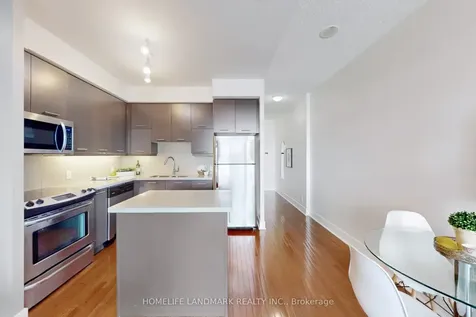 26 Norton Avenue Toronto ON M2N 0C6