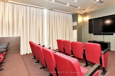 26 Norton Avenue Toronto ON M2N 0C6