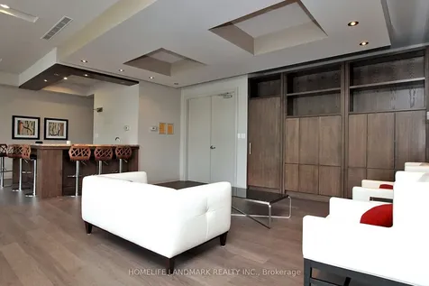 26 Norton Avenue Toronto ON M2N 0C6