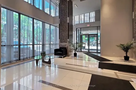 26 Norton Avenue Toronto ON M2N 0C6