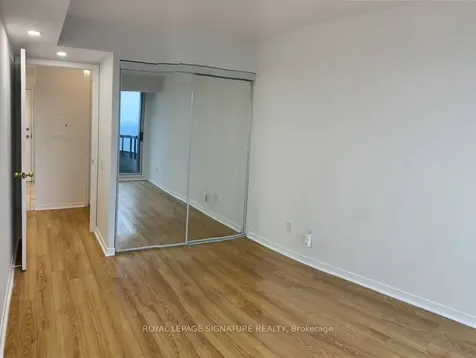 8 Hillcrest Avenue Toronto ON M2N 6Y6