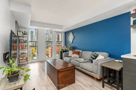 400 Adelaide Street E Toronto ON M5A 4S3