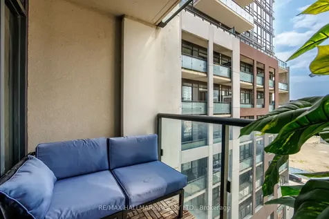 400 Adelaide Street E Toronto ON M5A 4S3