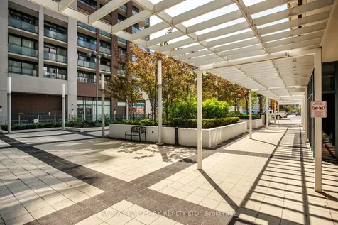 400 Adelaide Street E Toronto ON M5A 4S3