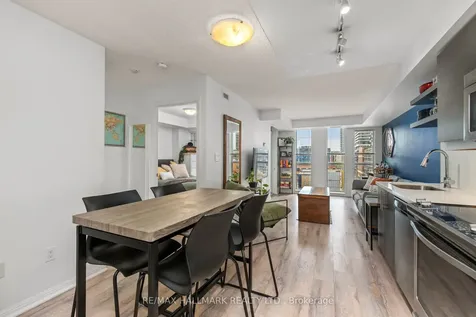 400 Adelaide Street E Toronto ON M5A 4S3