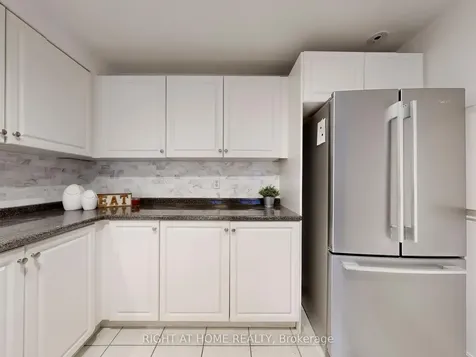 108 Finch Avenue W Toronto ON M2N 6W6
