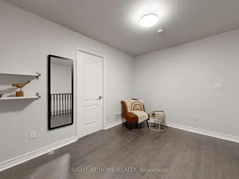 108 Finch Avenue W Toronto ON M2N 6W6