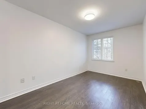 108 Finch Avenue W Toronto ON M2N 6W6