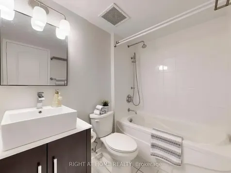 108 Finch Avenue W Toronto ON M2N 6W6